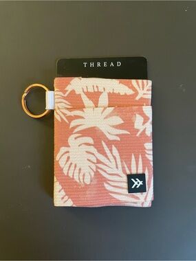 Thread keychain wallet